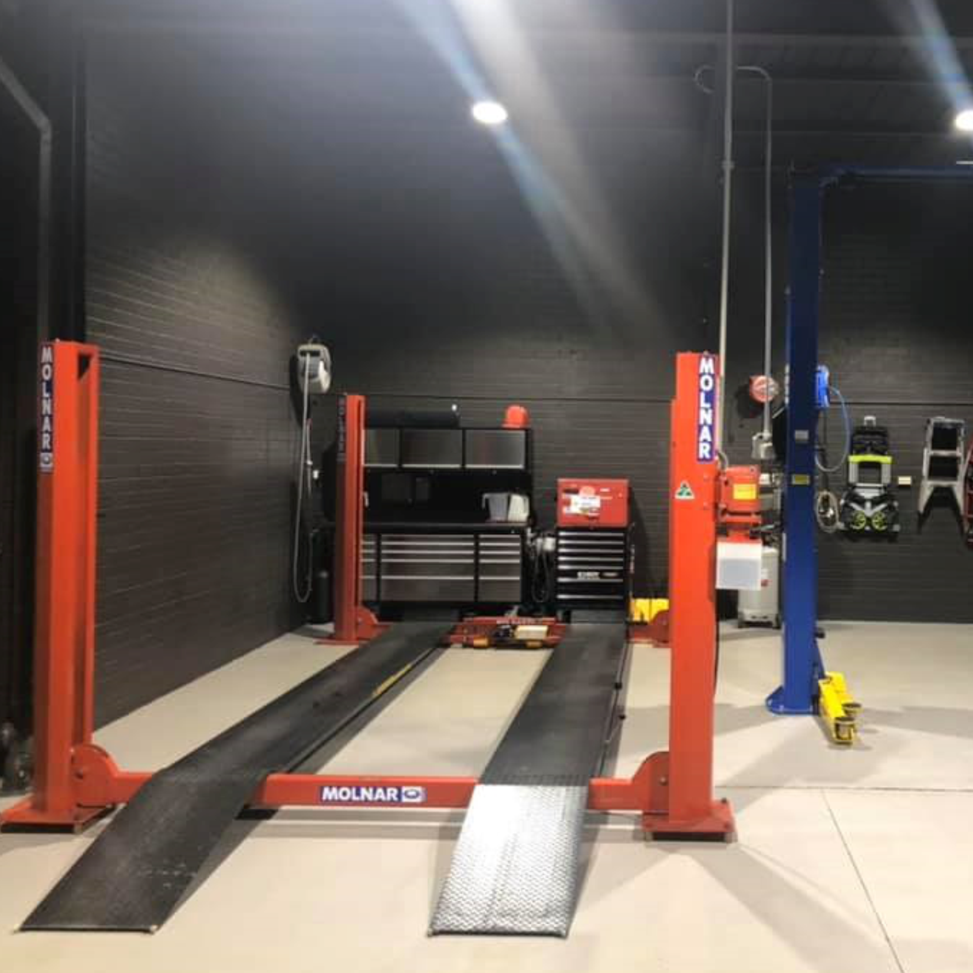 Auto Electrician Redcliffe Air Con, Batteries, Starter Motors & More!