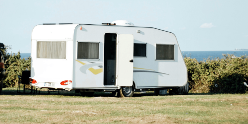 Blog-Considering-a-Caravan-min